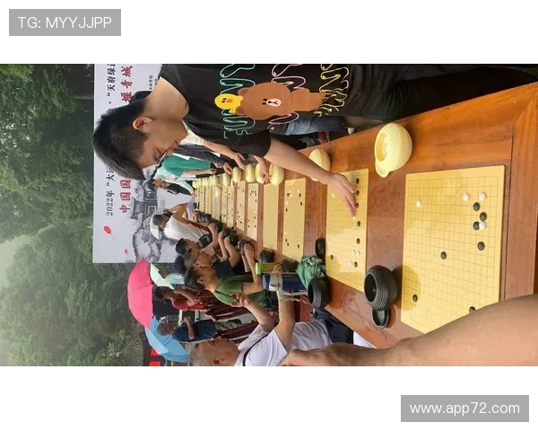 棋心计划走进喀什助力围棋新苗在新疆蓬勃成长绽放未来希望之光耀